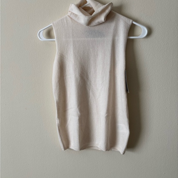NWT-Lauren Ralph Lauren Washable Cashmere Cream Turtleneck Sleeveless XS - Picture 2 of 5